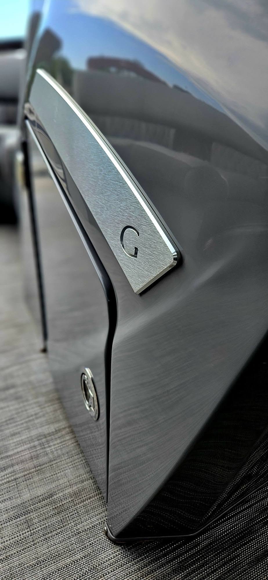 Bennington grey seating and arch detail