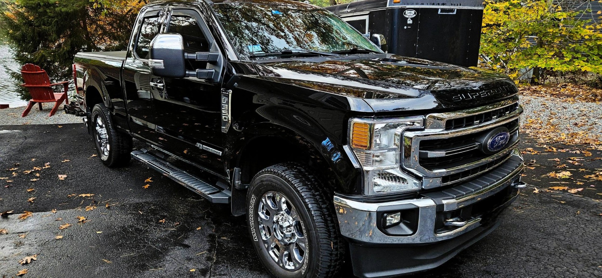 Ford F-350 Super Duty Powerstroke exterior detail